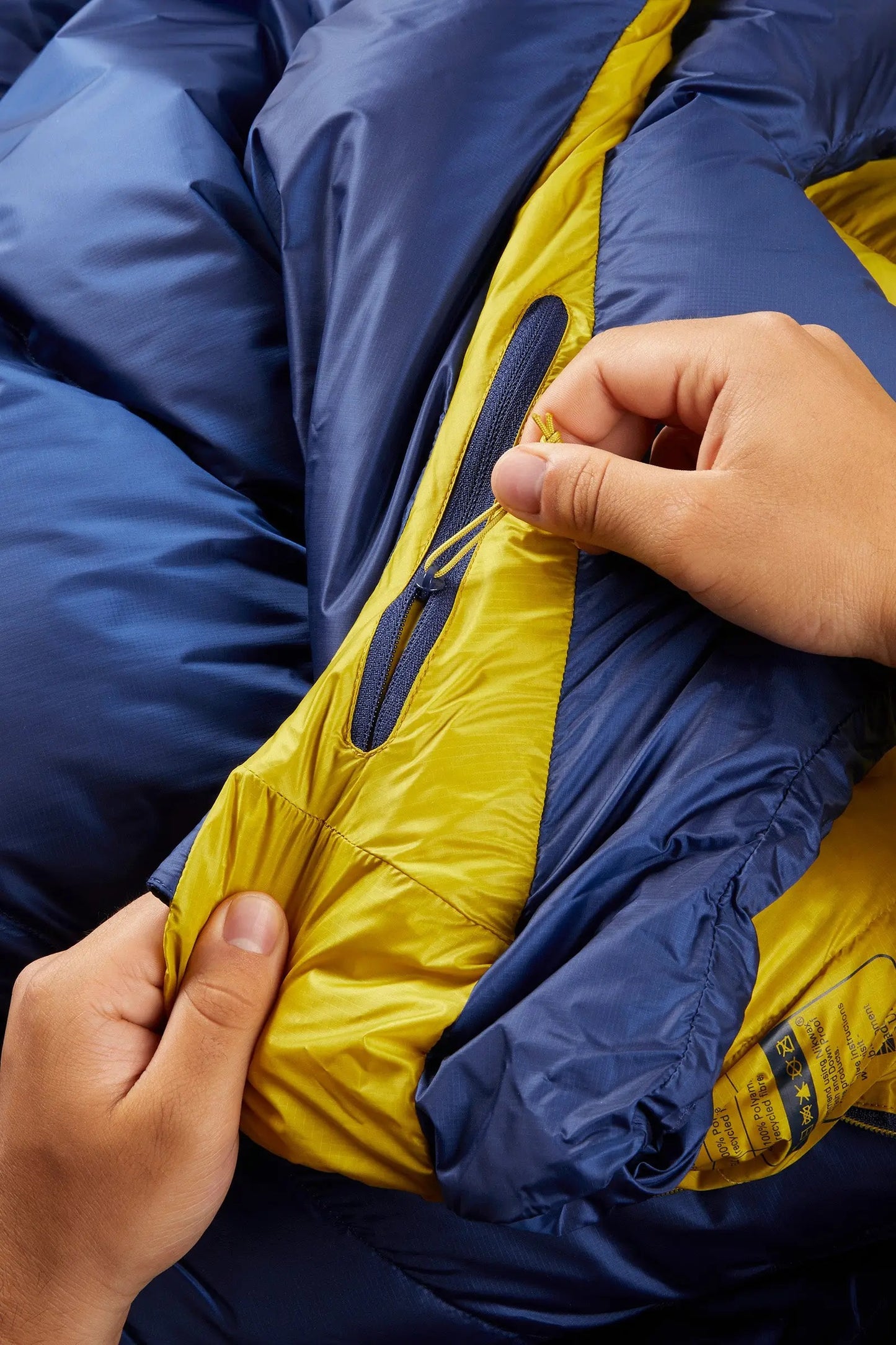 Rab Neutrino 600 Down Sleeping Bag (Nightfall Blue)