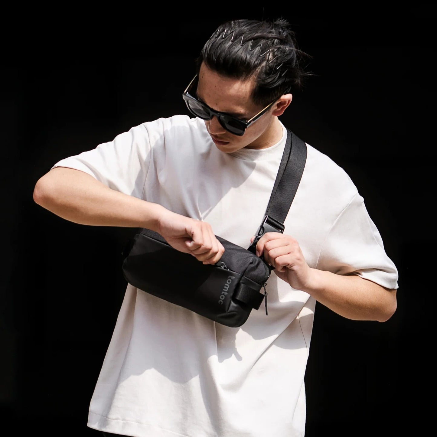 Tomtoc Explorer-T21 Sling Bag | Chest Bag | Crossbody Bag