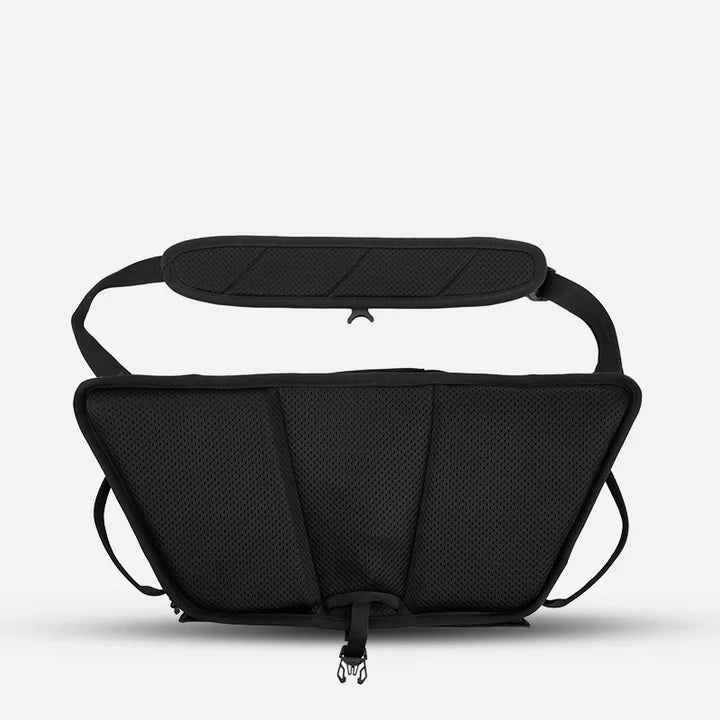 WANDRD ROGUE 9L Sling Bag