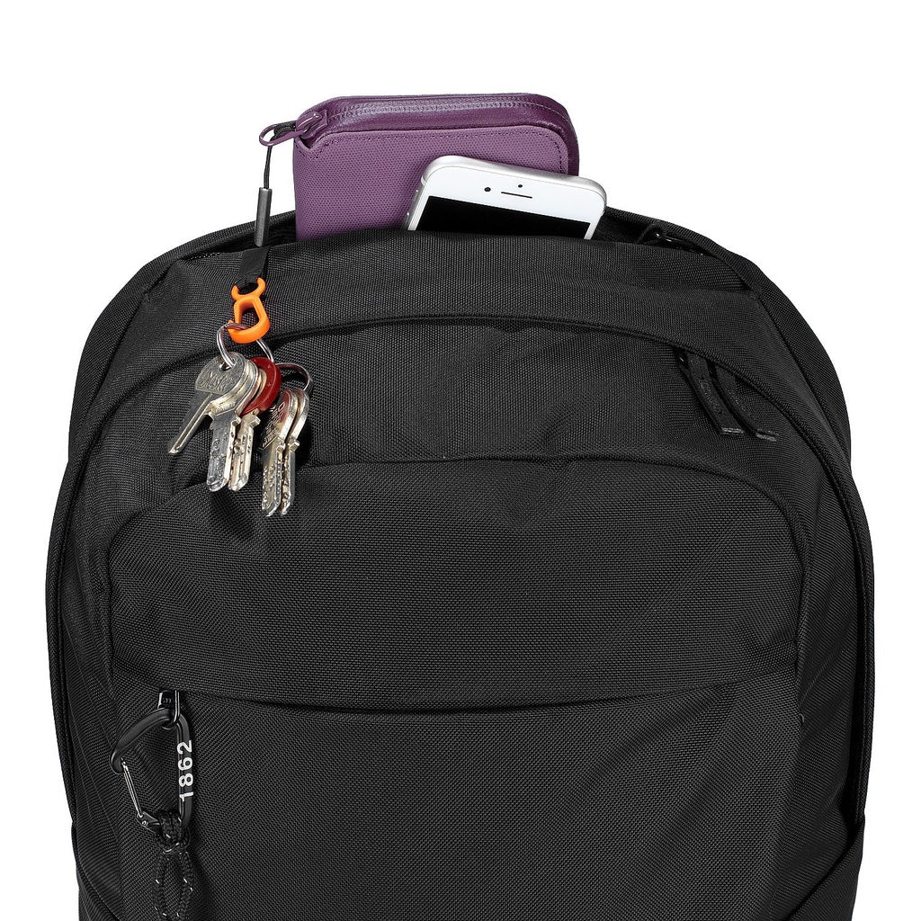 MAMMUT Xeron 25 - Versatile Daypack (Black)