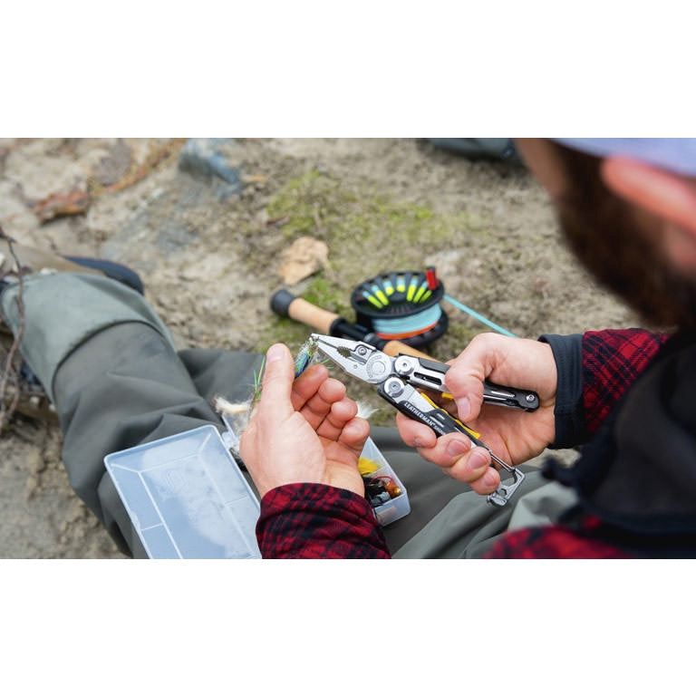 LEATHERMAN SIGNAL