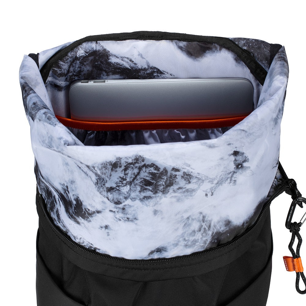 MAMMUT Xeron 15 Versatile Daypack Black