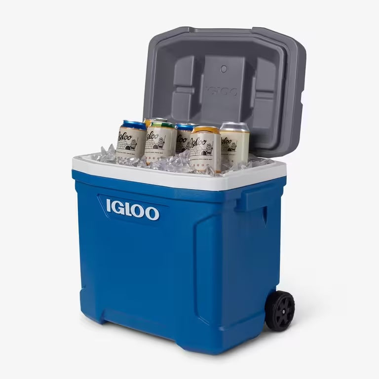 IGLOO Latitude 30 Qt Roller Cooler (Red)