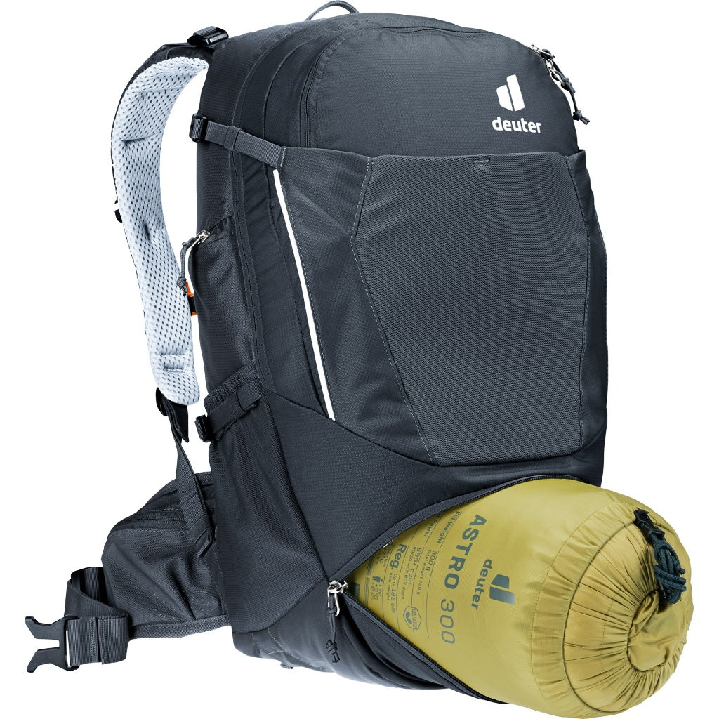 DEUTER TRANS ALPINE 24 BIKE BACKPACK (Black) + FREE GIFT(Hydration Bladder 3L)