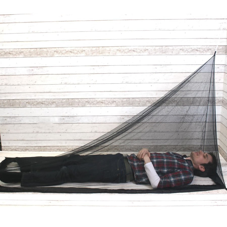 Trekmates Adventurer Mosquito Net with Vital Protection