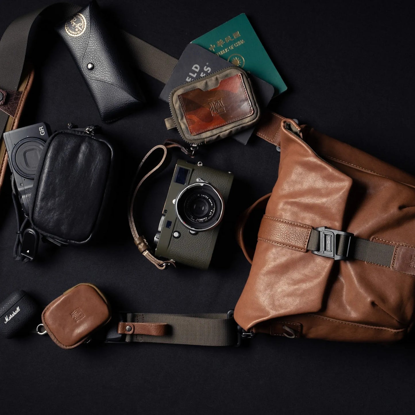 Wotancraft PILOT LEATHER TRAVEL CAMERA BAG 3.5L UPGRADED