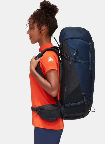 MAMMUT Lithium 40 Women Hiking Backpack (Marine-black)