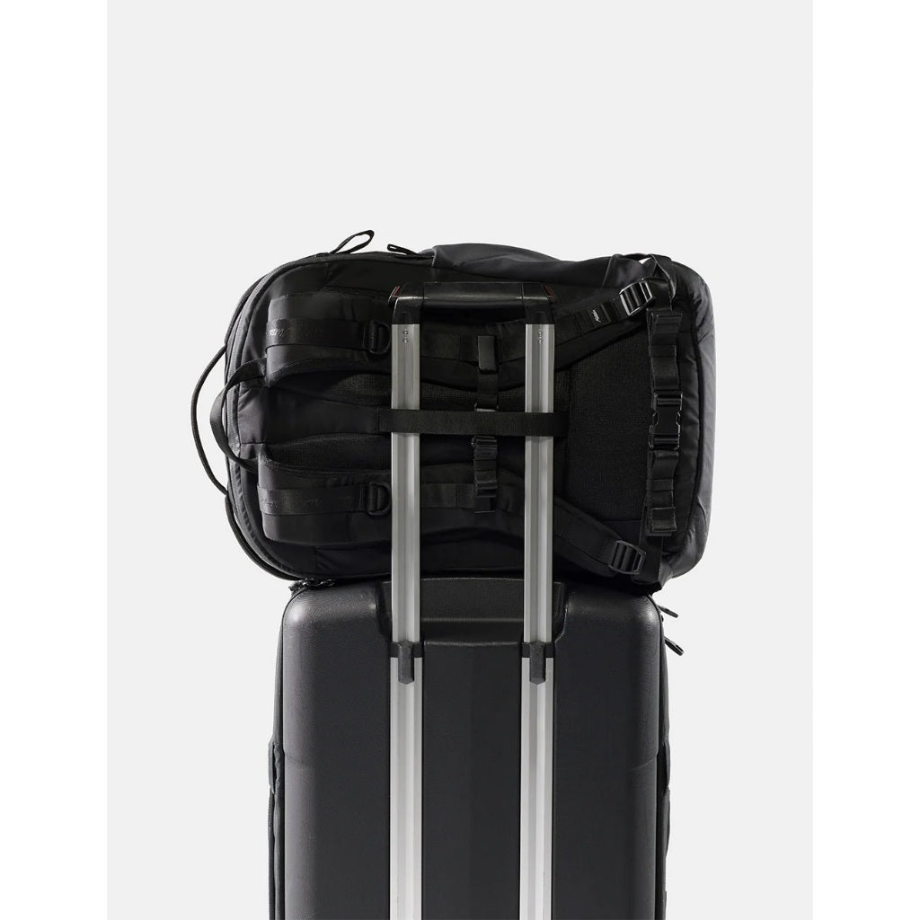 Matador 30L Carry-On Travel Pack (Black)