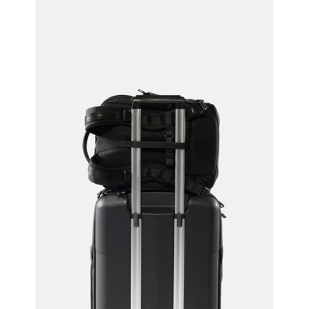 Matador 18L Personal Item Travel Pack (Black)